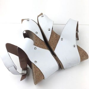 Lucky Brand Leather Wedge Sandal Sz 7